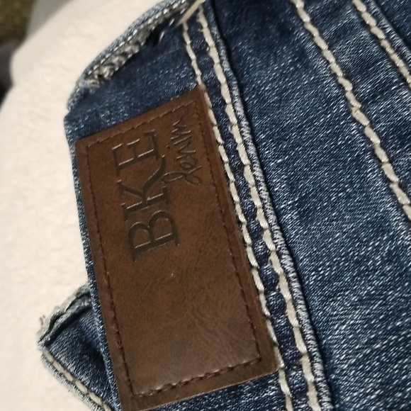 ✔BKE Sabrina Bootcut Buckle jeans sz 30x35 L1 - Picture 7 of 10